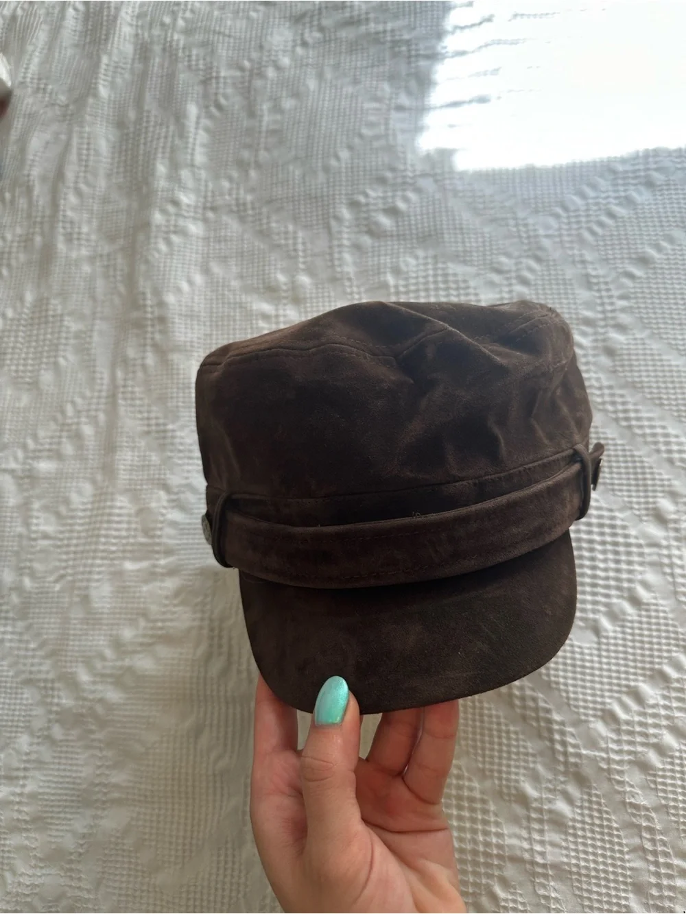 Windsor Weekend Detour Suede Cabby Hat in Brown